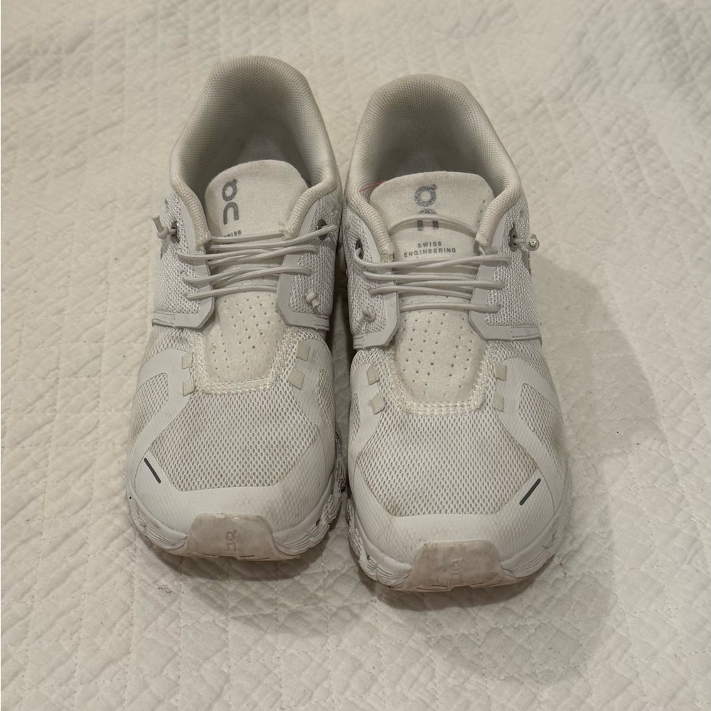 On Running Light Gray Athletic Shoes